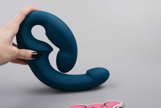 Fun Factory Share Lite Penis s sponko (25 cm)