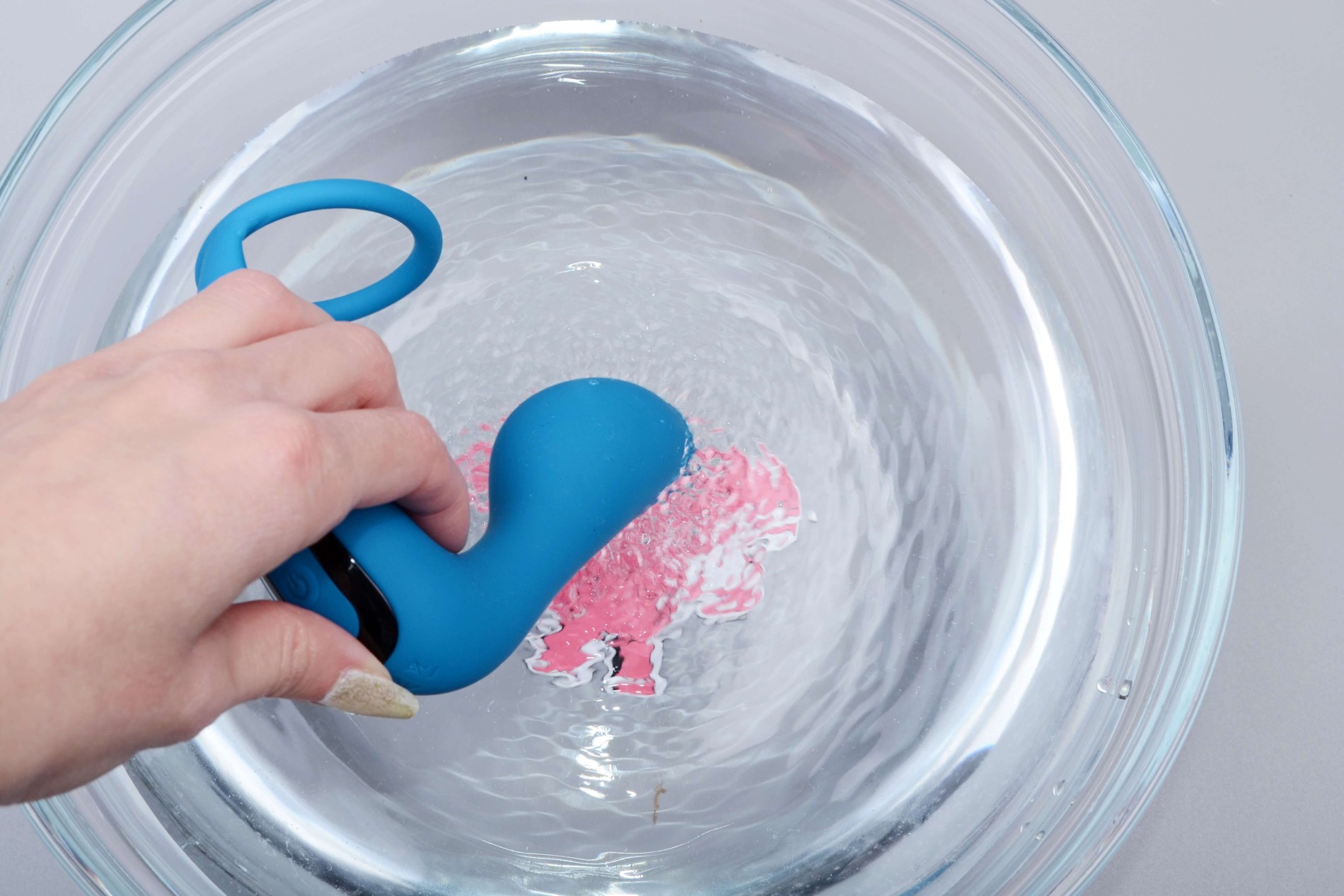 Slingshot II analni čep z erekcijskim obročem in daljinskim upravljalnikom