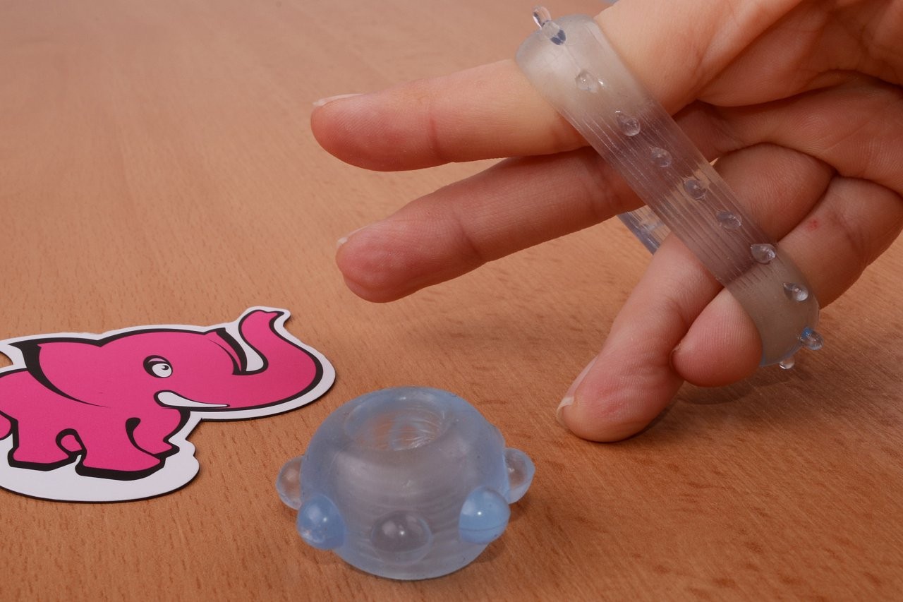 Hard Boy obroči, raztezanje