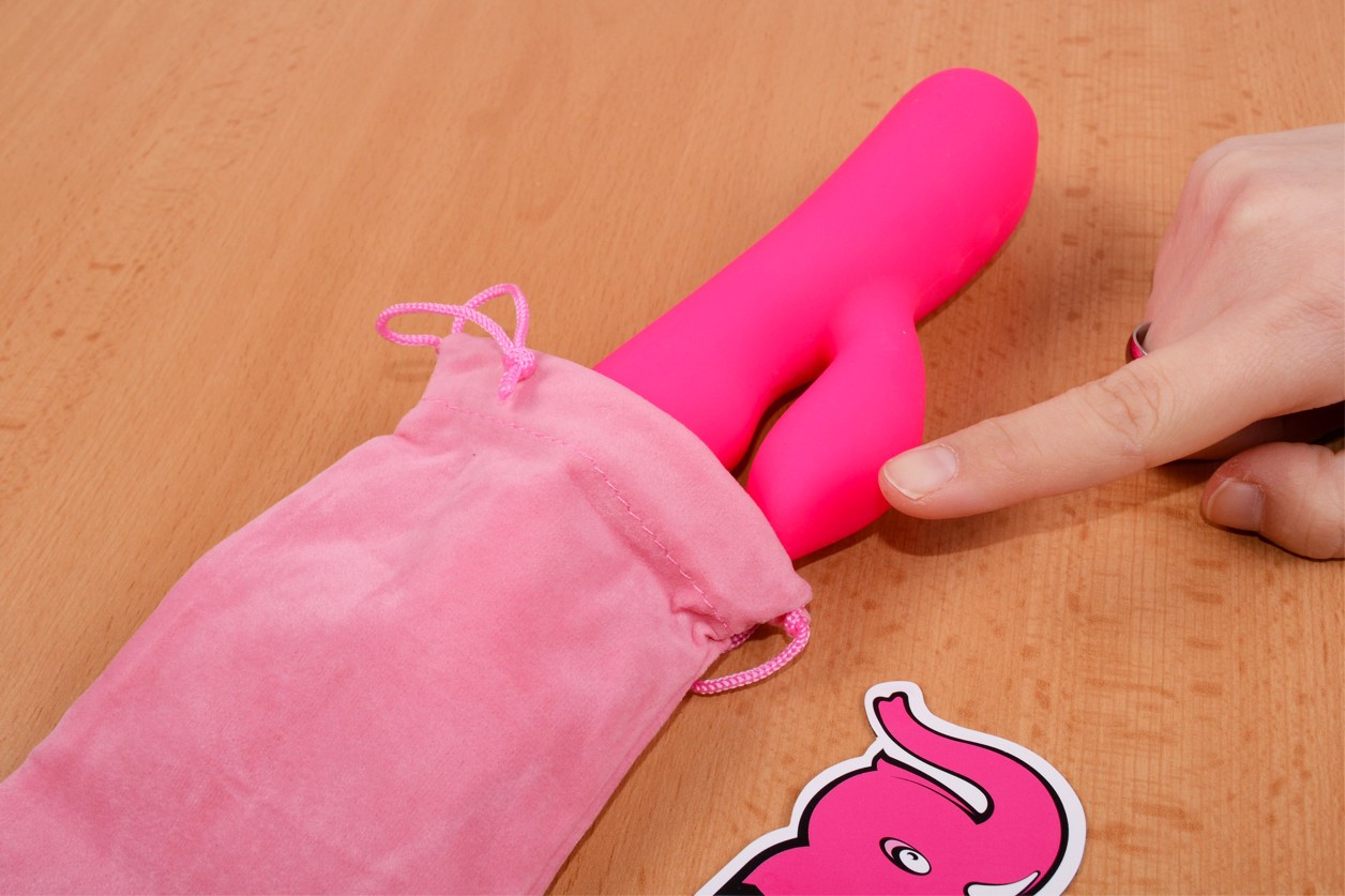 Vibrator Willy Rabbit - vstavljanje v vrečko