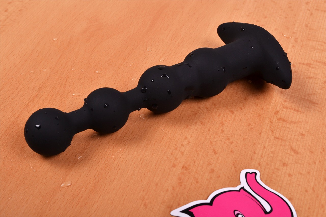 Analne kroglice Vibro mehurčki ležijo na mizi