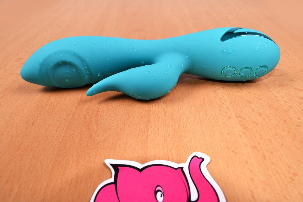 Silikonski vibrator Tiffany Dream - fotografiranje v trgovini Růžový Slon Havířov