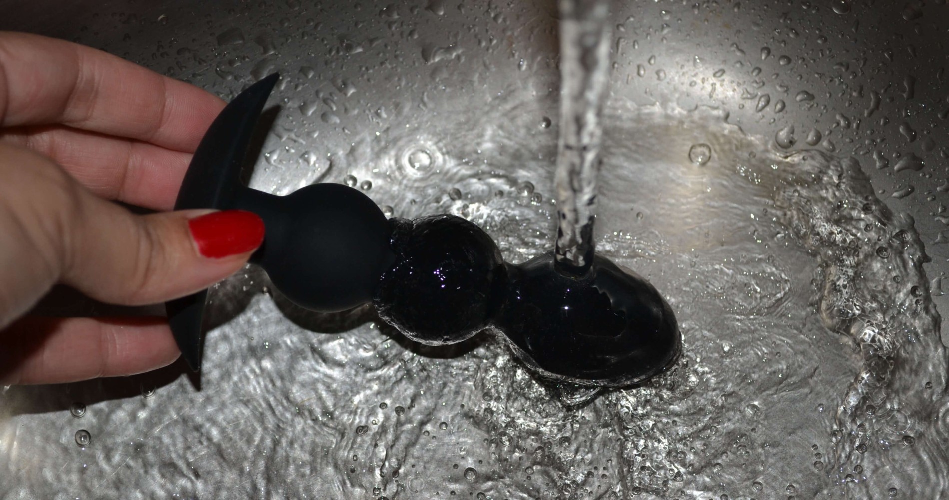 Analne kroglice Težke kroglice, pod tekočo vodo