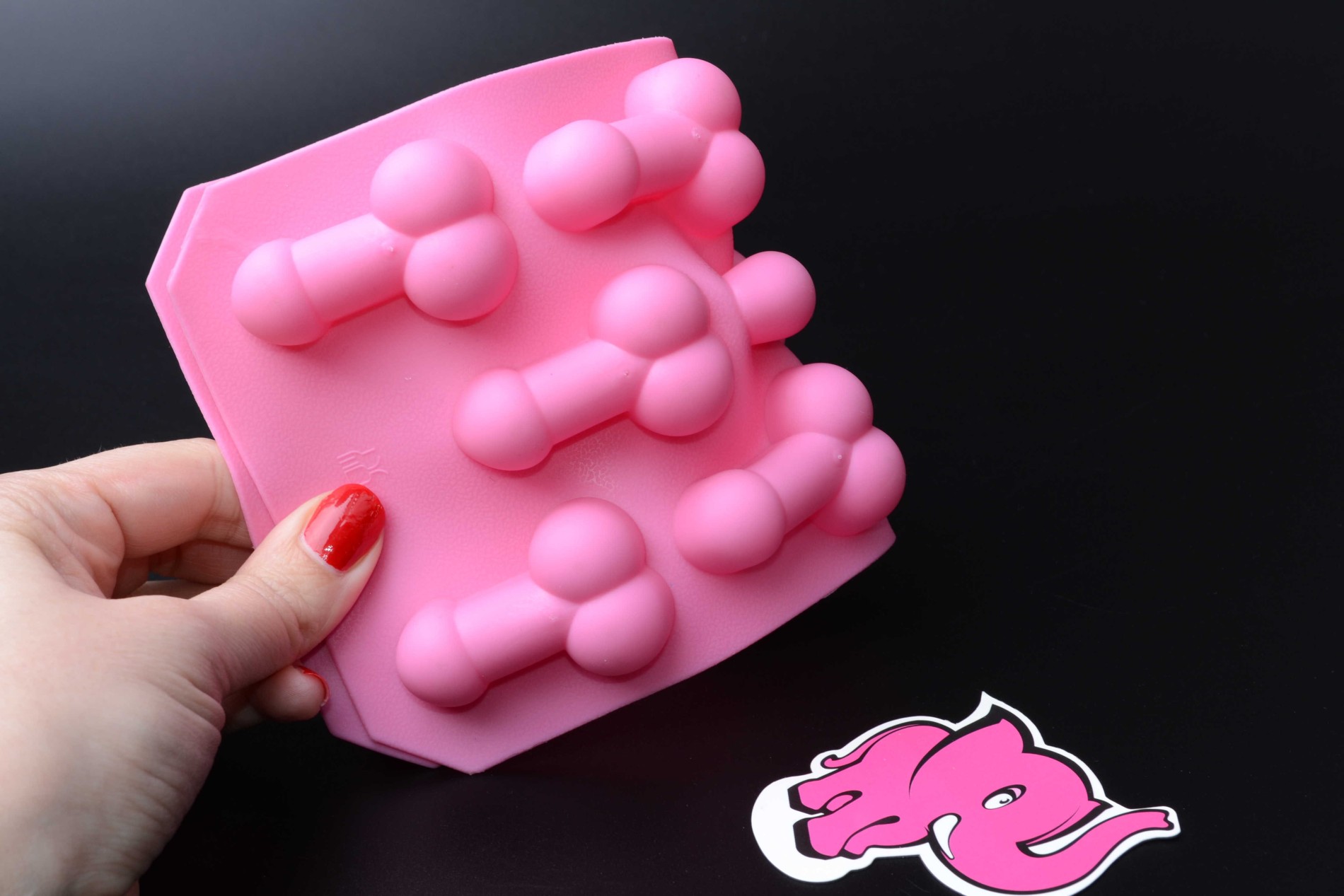 Pladenj za led Willy, upogibanje