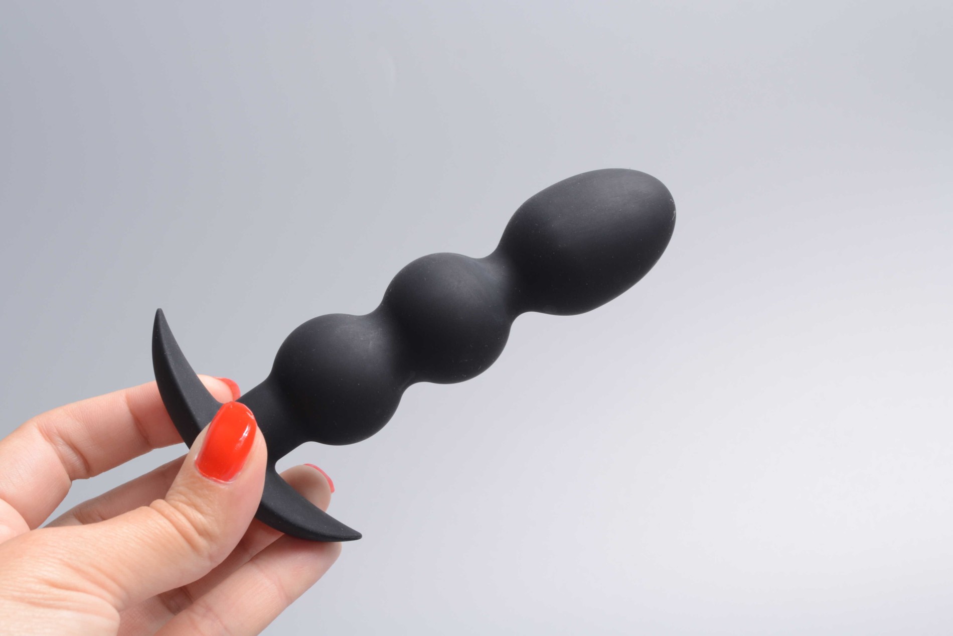 Analne kroglice Težke kroglice, v roki