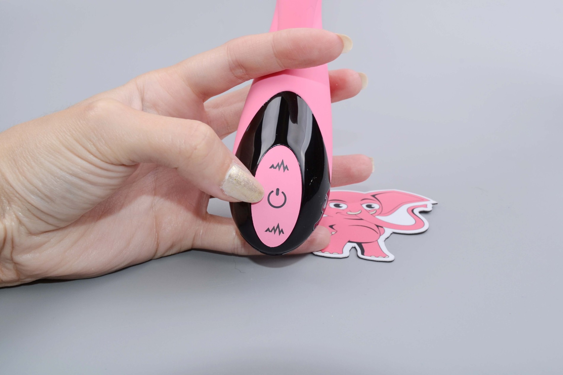 Eleanor klitorisni vibrator