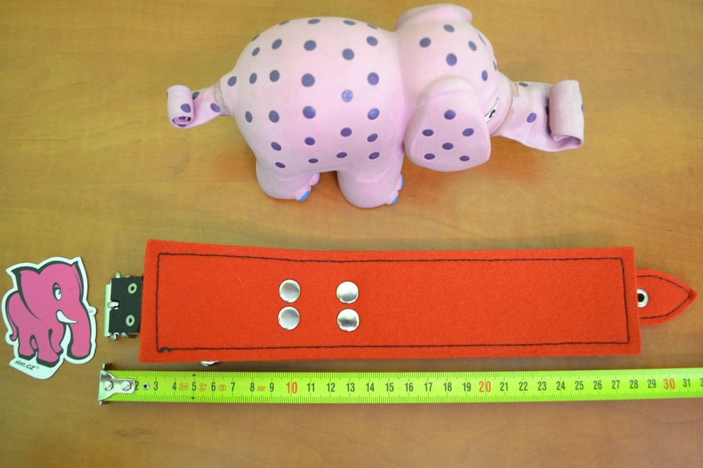 Usnjene zapestnice BlackRed