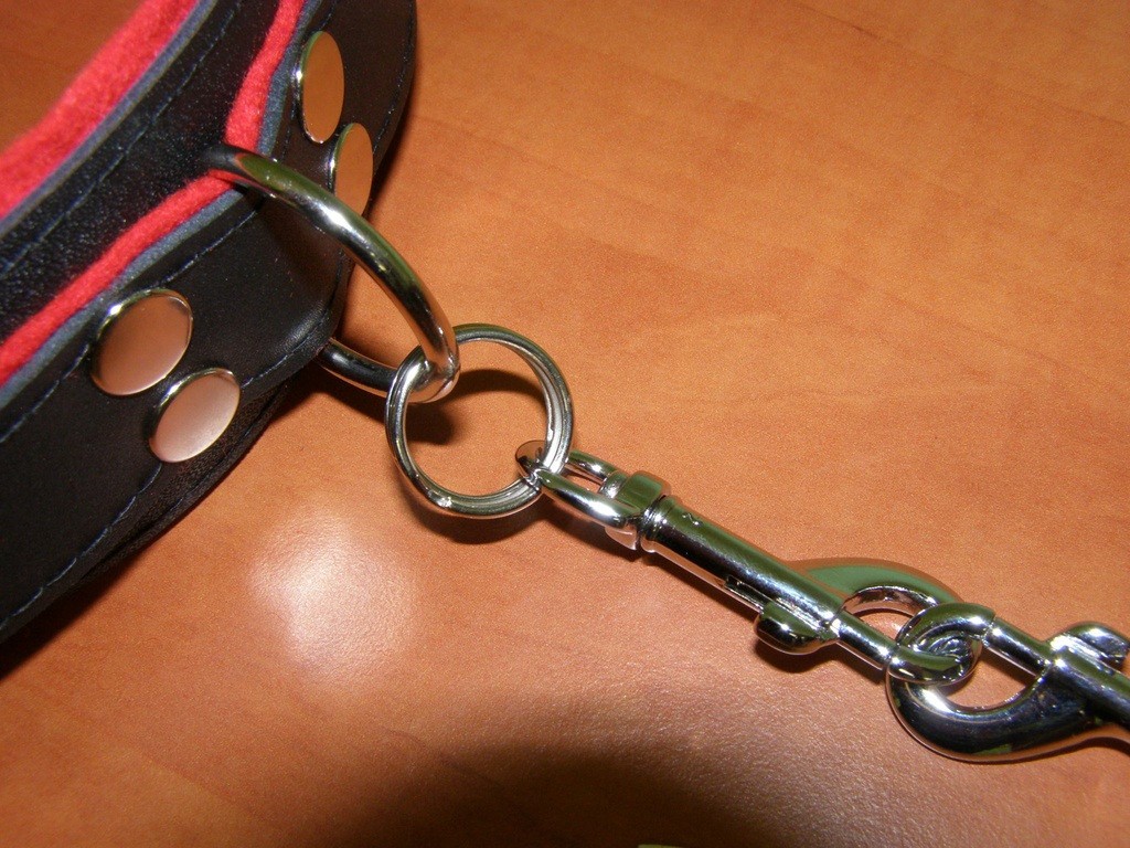 Usnjene zapestnice BlackRed