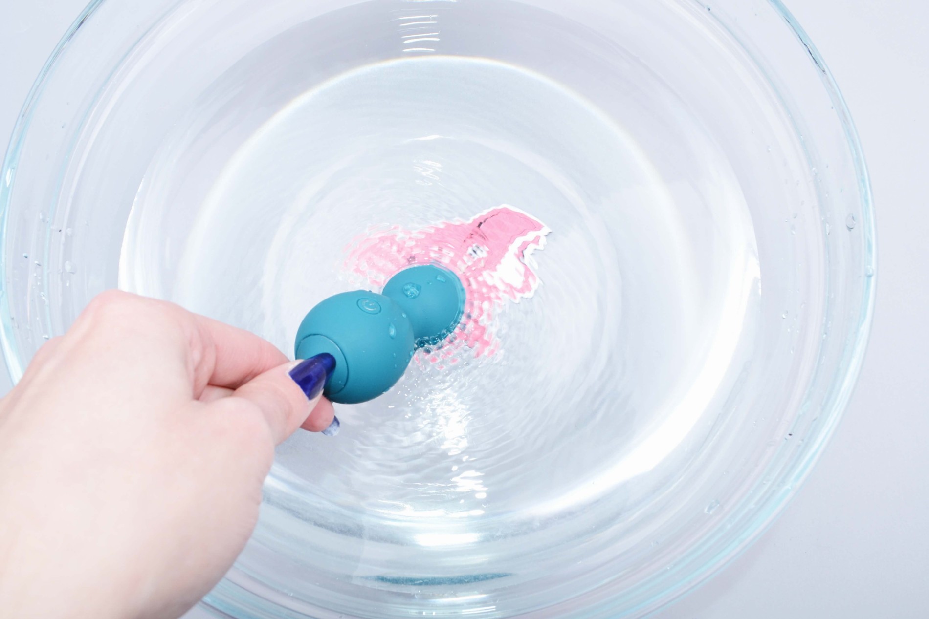 Vibracijski daljinski upravljalnik Love Balls II dvojni silikon, vodoodporen