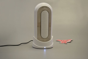 Tenga Flip Hole Zero EV vibracijski masturbator, ki ga je mogoče polniti