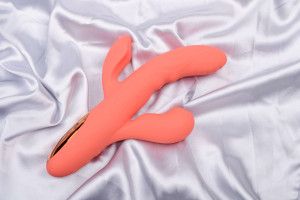 Adore Coraline - 3v1 silikonski vibrator z gretjem