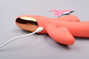 Adore Coraline - silikonski tlačni vibrator 3v1 z gretjem, polnjenjem