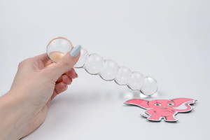 Stekleni Dildo Icicles št. 3 (20 cm) + darilni paket za igrače