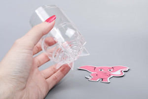 Masturbator Tenga Spinner Brick (13 cm), v roki