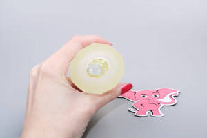 Masturbator Tenga Spinner Shell (13 cm), v roki