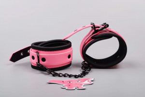Roza osvetljene manšete za noge Pink Baddie